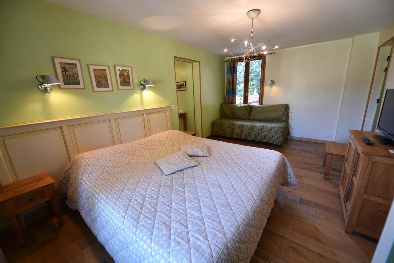 Les Lodges Du Lac Saint-Alban-de-Montbel ภายนอก รูปภาพ